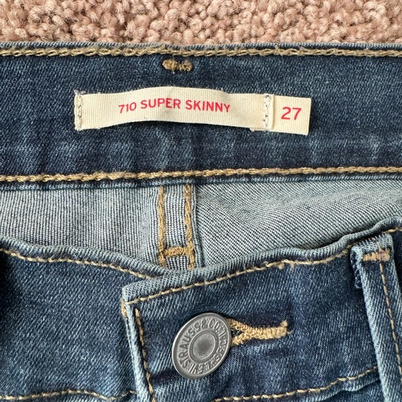Levi's 710 Super Skinny Jeans Size 27 - Picture 2 of 8